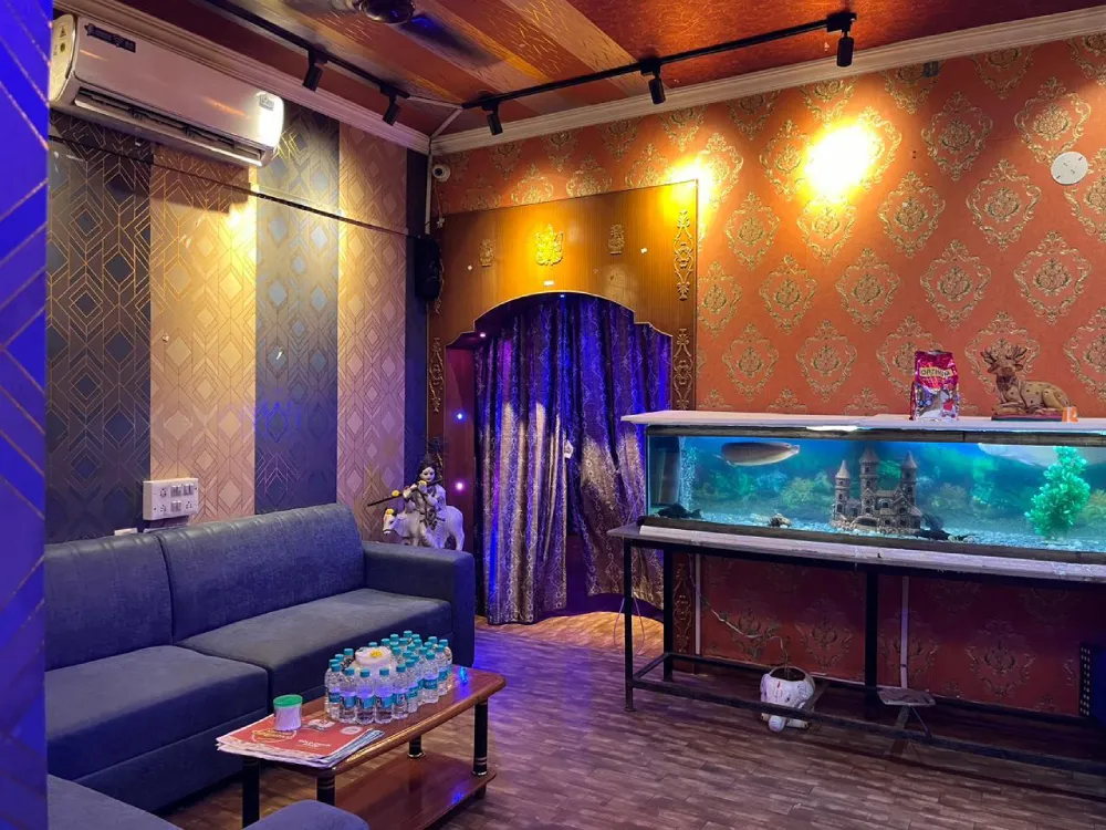 Dazzle Spa Interior