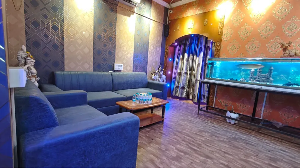 Dazzle Spa Interior