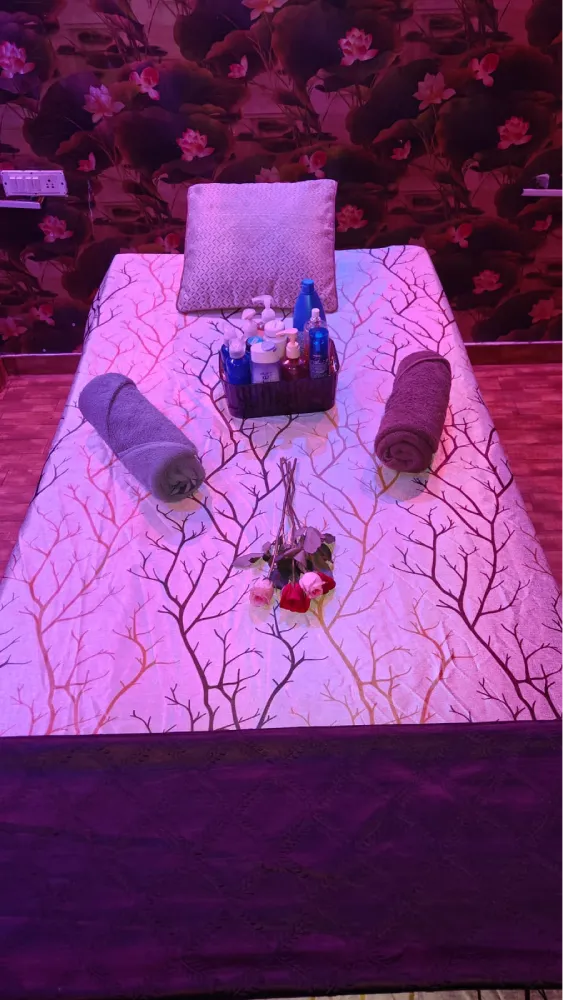 Dazzle Spa Interior